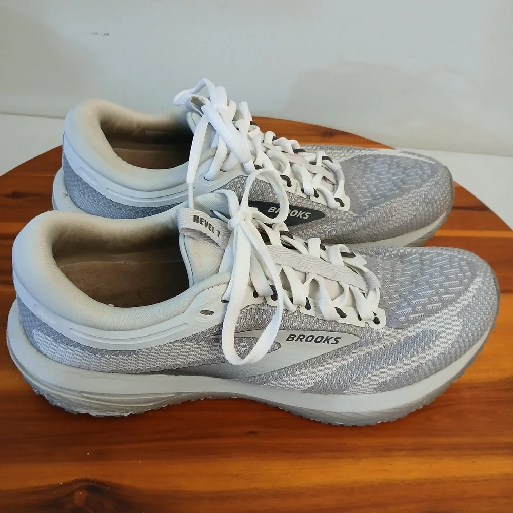 Brooks Revel 7 Womens‎  9 Medium B Running Shoes Sneakers Grey 1204241B036